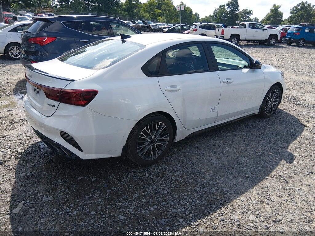 3KPF54ADXPE646894 2023 KIA FORTE photo no. 4