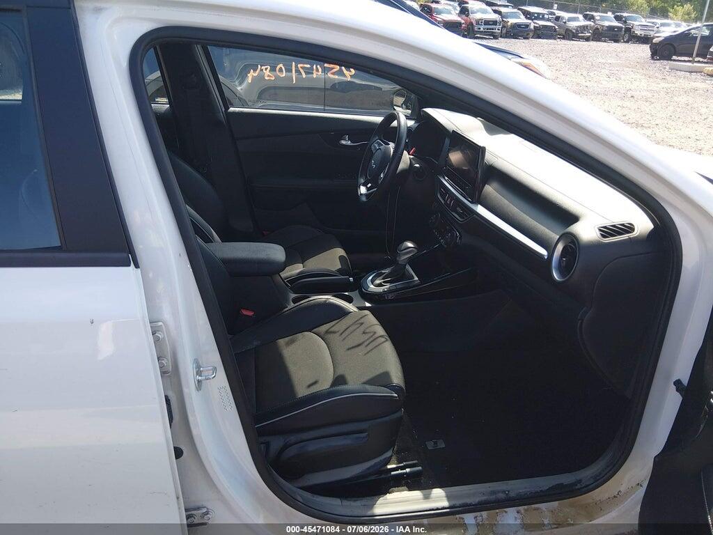 3KPF54ADXPE646894 2023 KIA FORTE photo no. 5