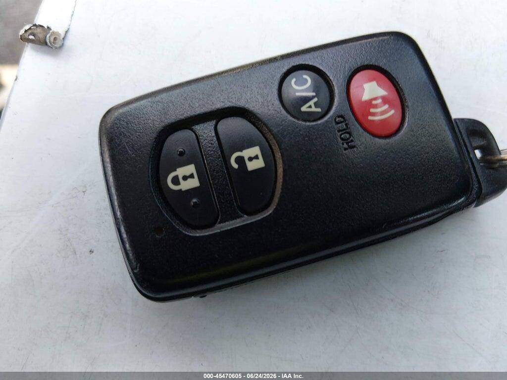 JTDKN3DP6E3064441 2014 TOYOTA PRIUS PLUG-IN photo no. 11