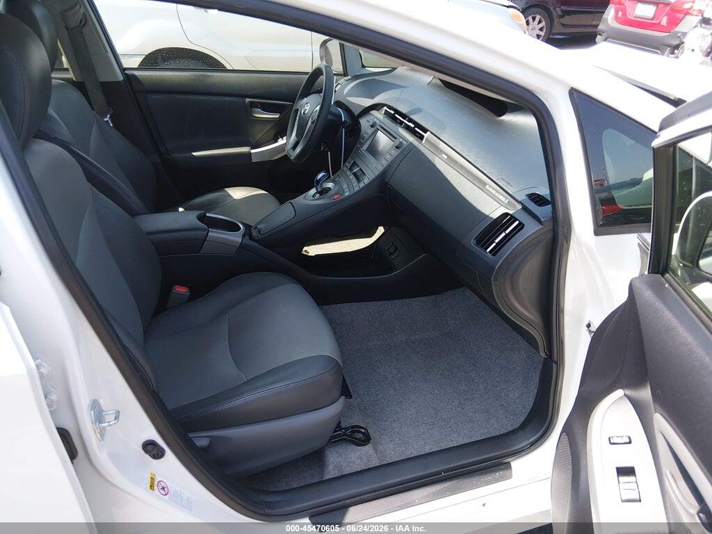 JTDKN3DP6E3064441 2014 TOYOTA PRIUS PLUG-IN photo no. 5