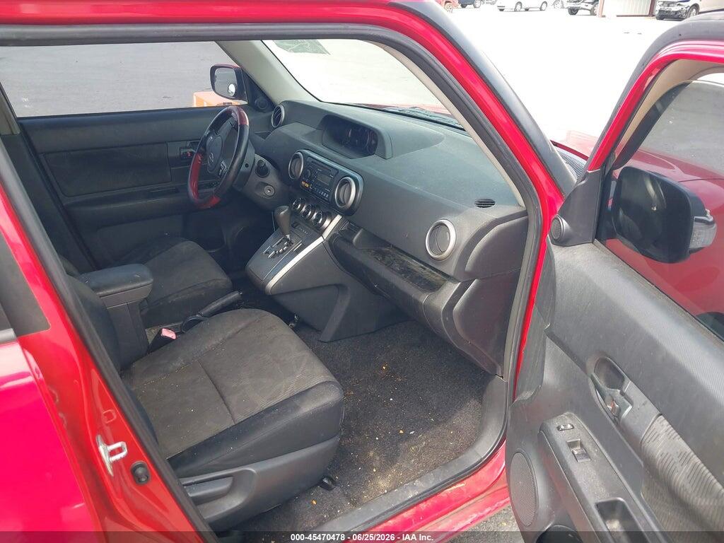 JTLZE4FE7DJ030927 2013 SCION XB photo no. 5
