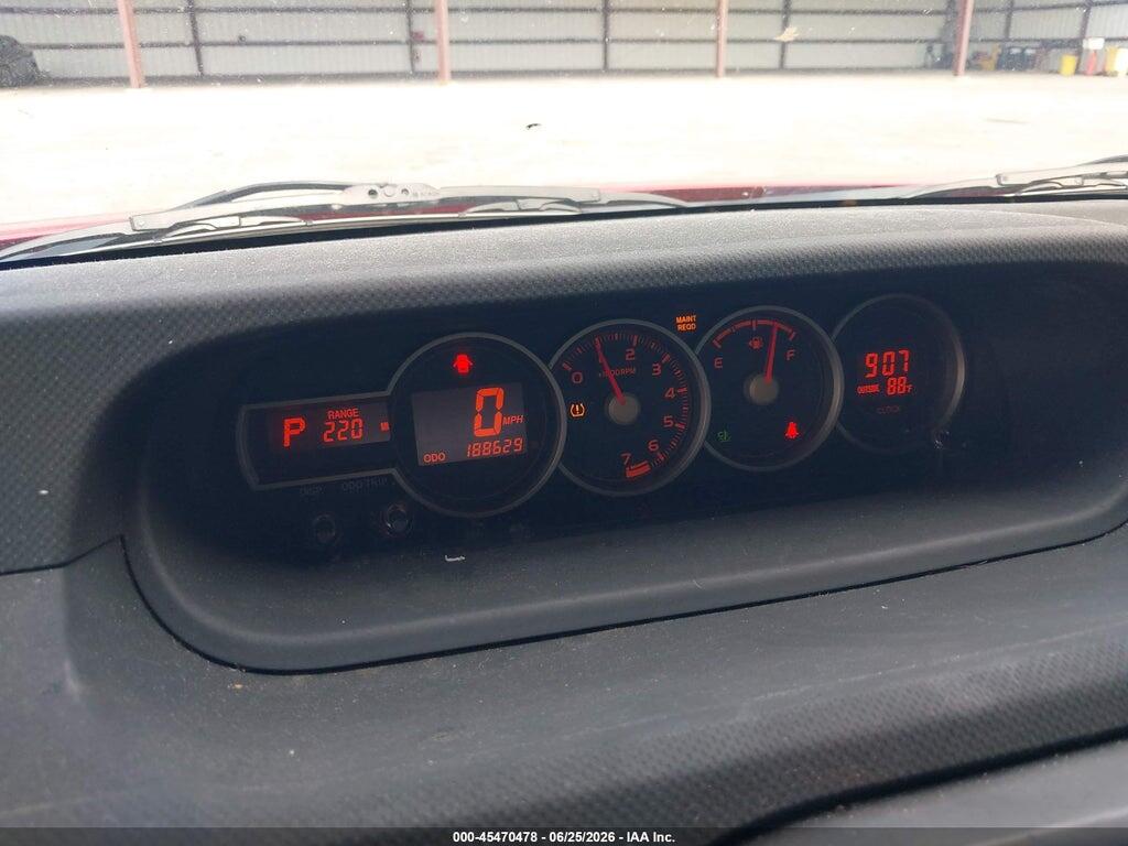 JTLZE4FE7DJ030927 2013 SCION XB photo no. 7