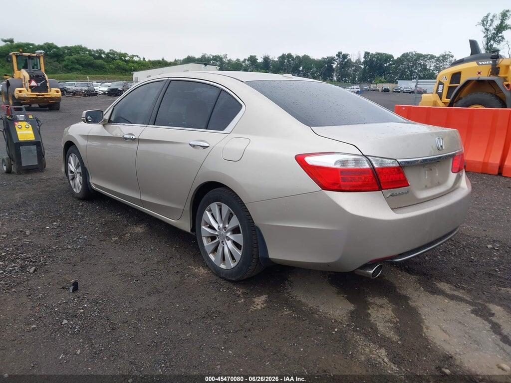 1HGCR3F84DA037720 2013 HONDA ACCORD photo no. 3