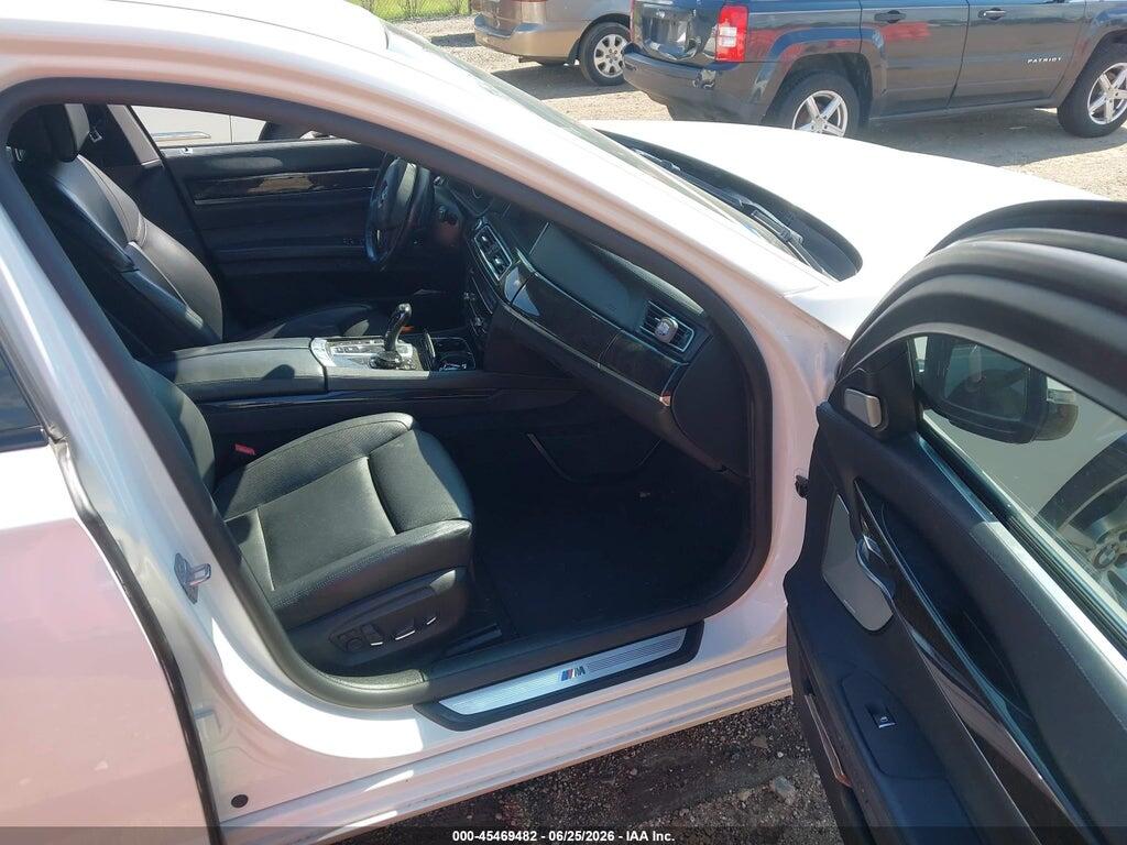WBAYF8C5XED142019 2014 BMW ALPINA B7 photo no. 5
