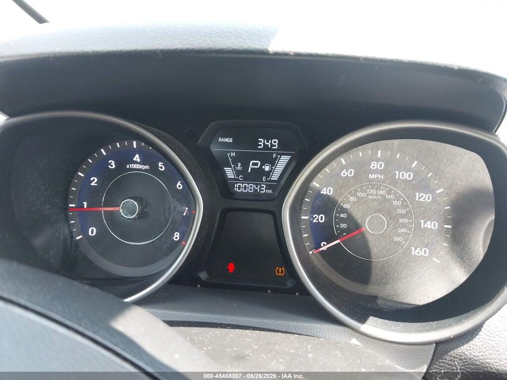 5NPDH4AEXFH633340 2015 HYUNDAI ELANTRA photo no. 7