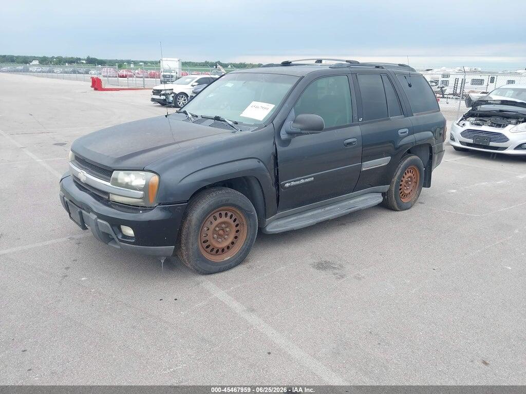 1GNDT13SX22496760 2002 CHEVROLET TRAILBLAZER photo no. 2