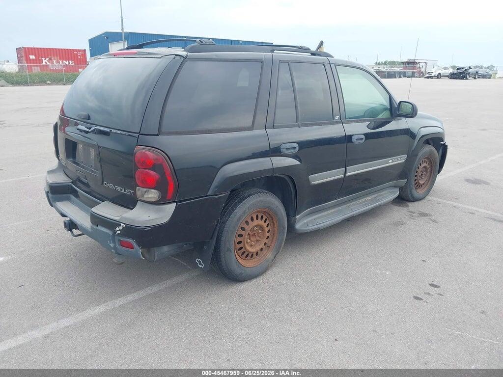 1GNDT13SX22496760 2002 CHEVROLET TRAILBLAZER photo no. 4