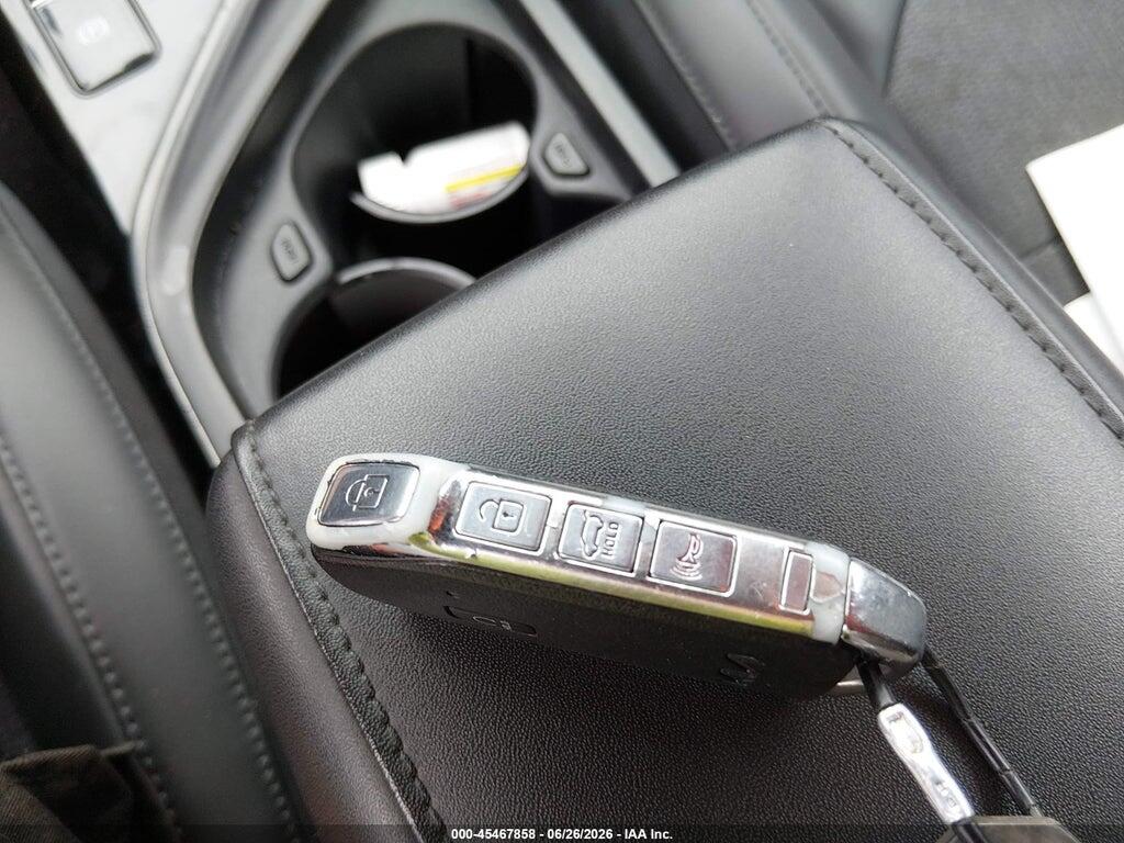 KNDCR3L11P5054767 2023 KIA NIRO EV photo no. 11
