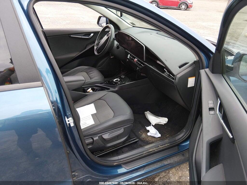 KNDCR3L11P5054767 2023 KIA NIRO EV photo no. 5
