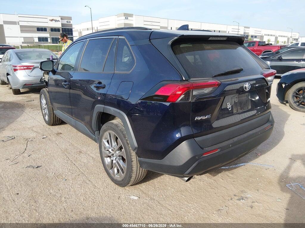 2T3C1RFV0KW033886 2019 TOYOTA RAV4 photo no. 3