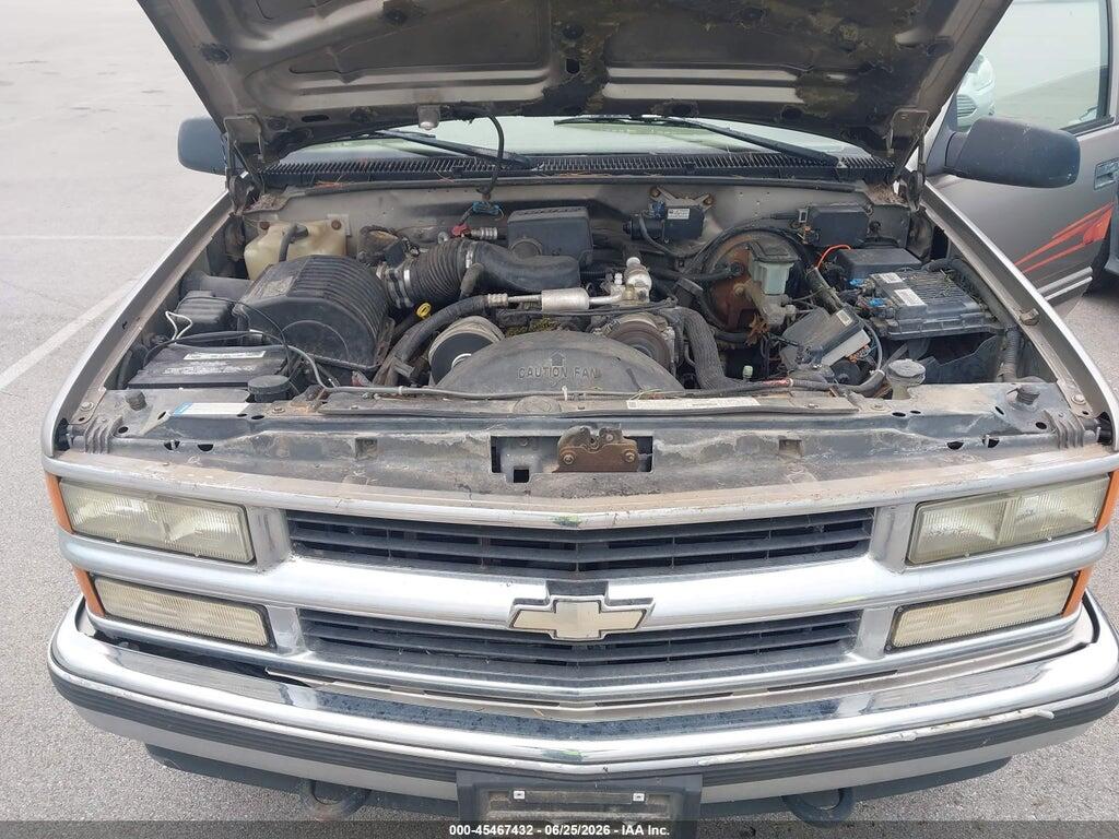 3GNFK16R7XG189159 1999 CHEVROLET SUBURBAN photo no. 10