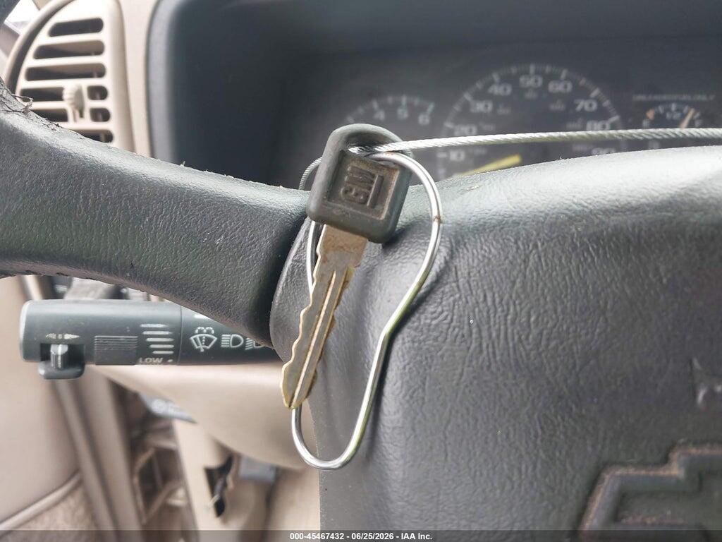 3GNFK16R7XG189159 1999 CHEVROLET SUBURBAN photo no. 11