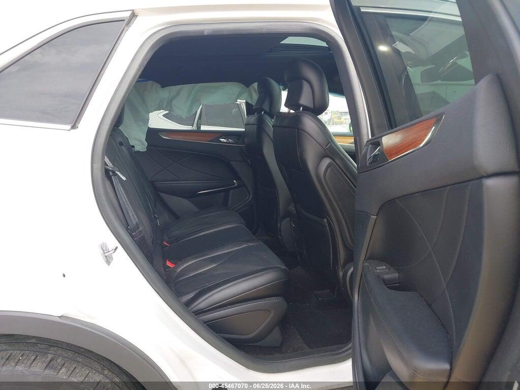 5LMTJ3DH7JUL01136 2018 LINCOLN MKC photo no. 8