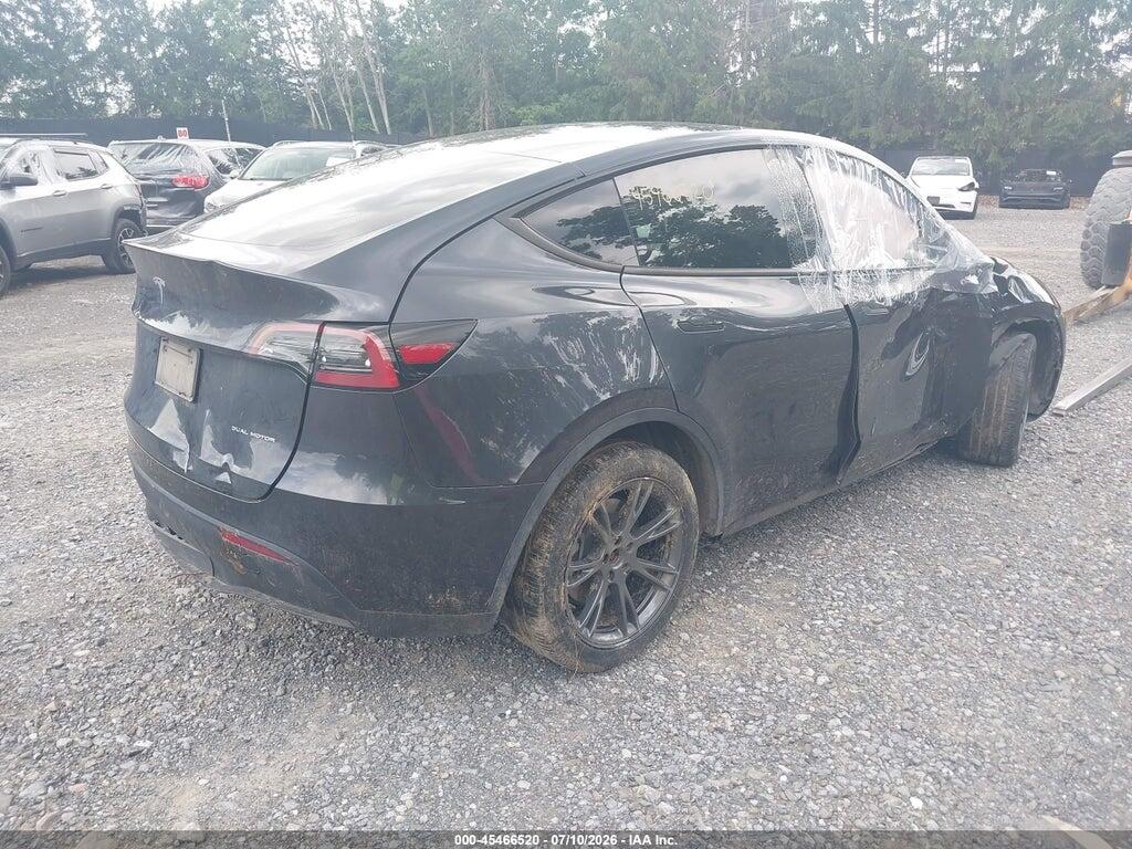 7SAYGDEE5RA310511 2024 TESLA MODEL Y photo no. 4
