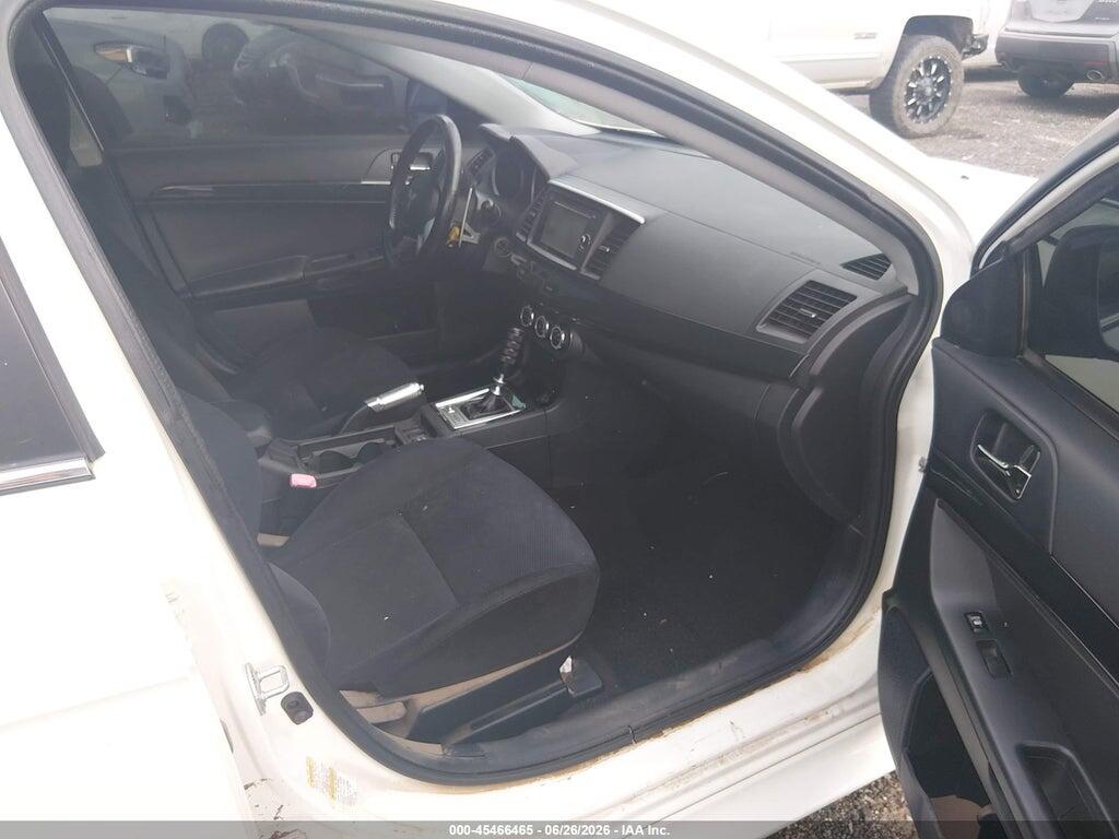 JA32V6FV7EU000205 2014 MITSUBISHI LANCER photo no. 5