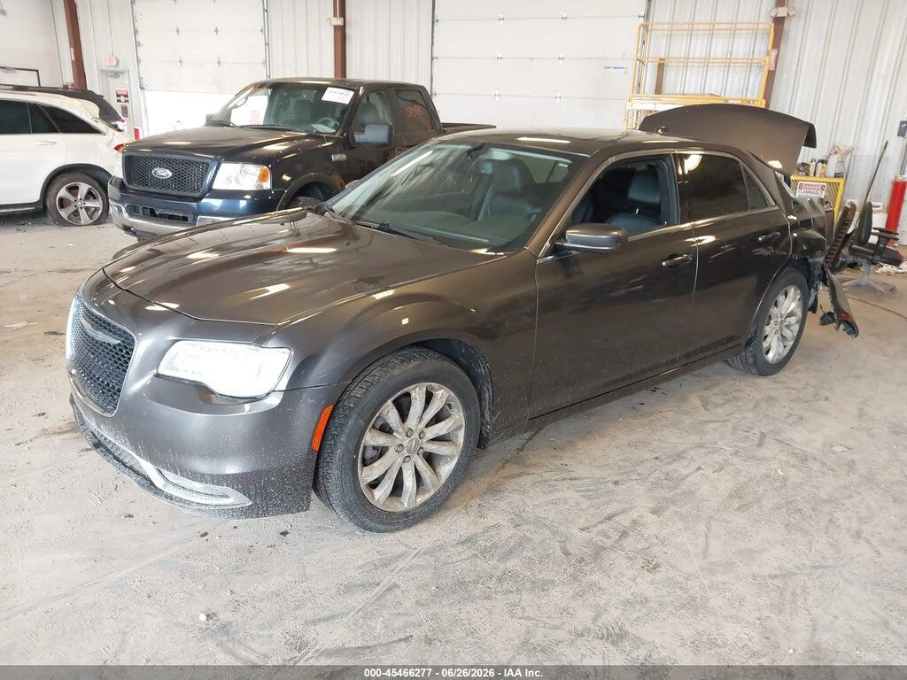 2C3CCARG4HH582626 2017 CHRYSLER 300 photo no. 2