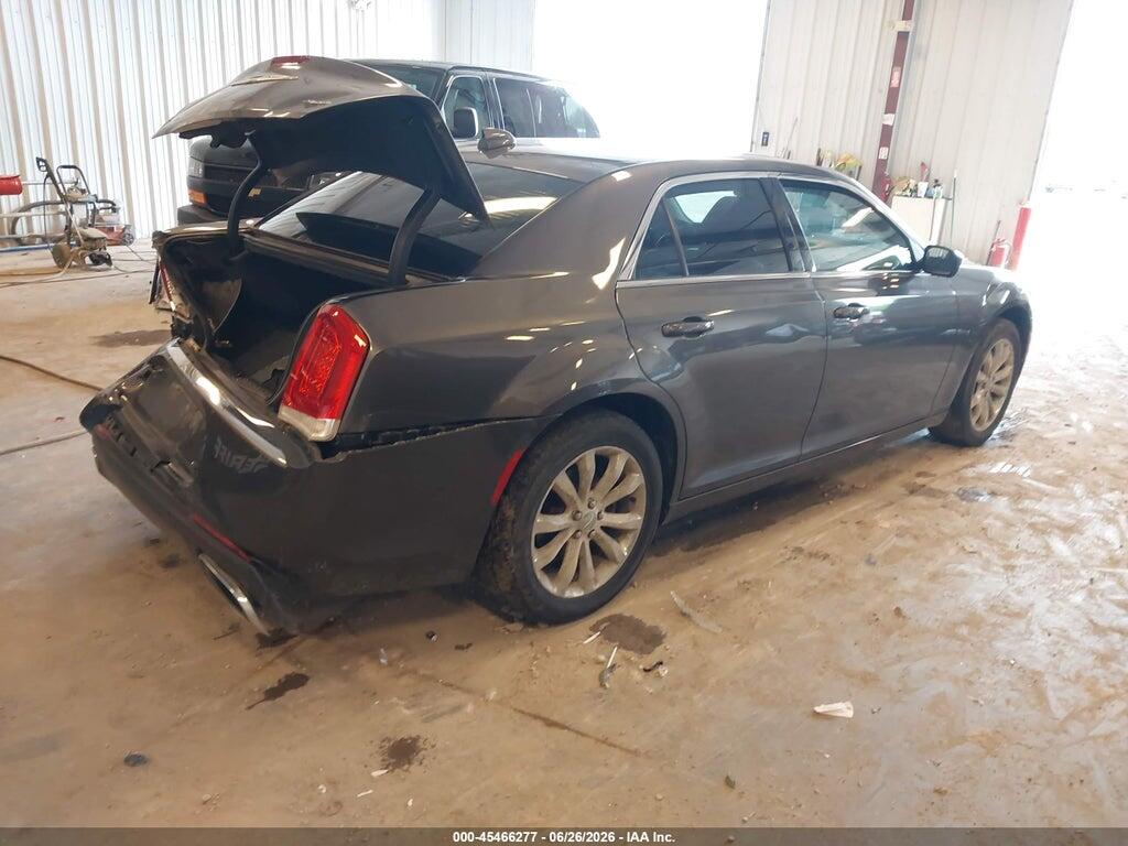 2C3CCARG4HH582626 2017 CHRYSLER 300 photo no. 4