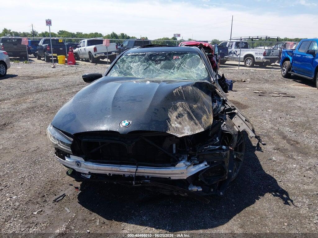 WBS83CH09NCH61112 2022 BMW M5 photo no. 12