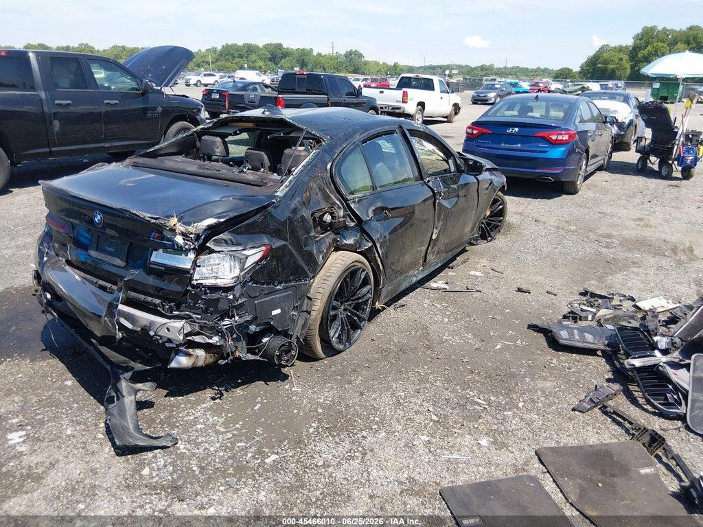 WBS83CH09NCH61112 2022 BMW M5 photo no. 4