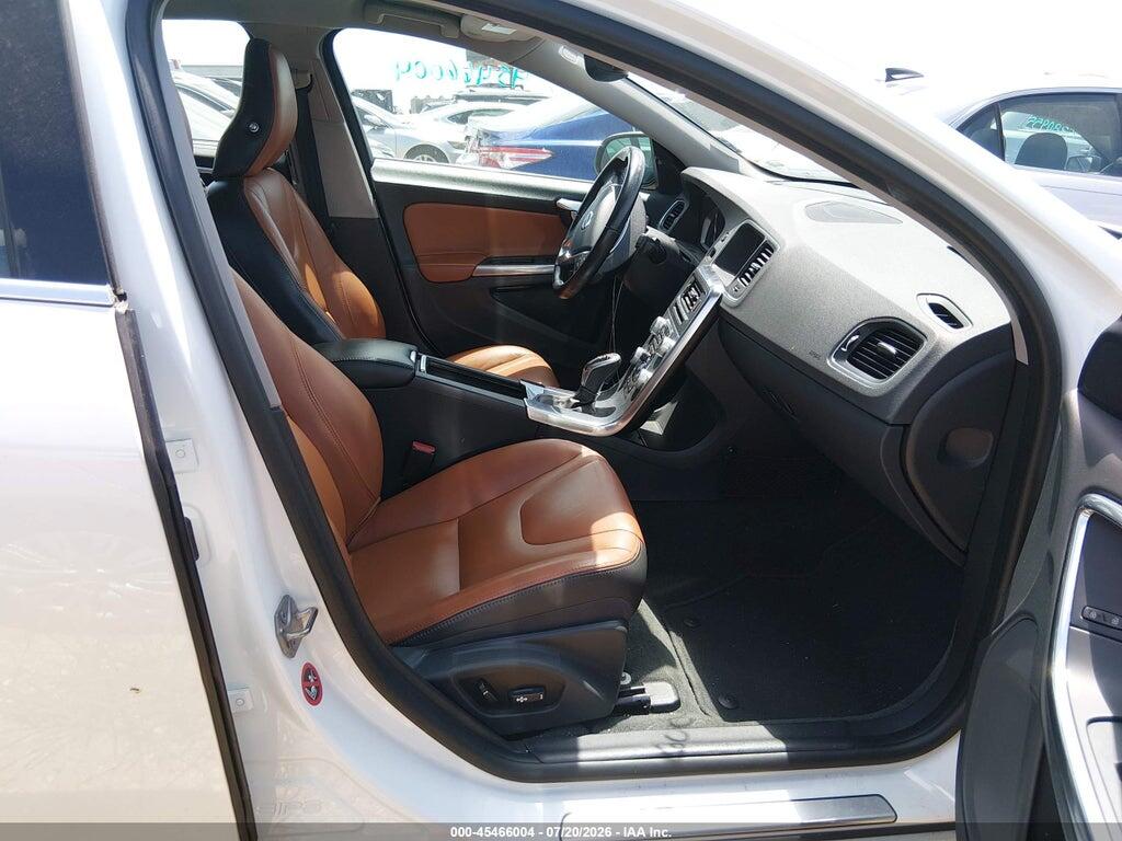LYV402HK8HB126155 2017 VOLVO S60 INSCRIPTION photo no. 5