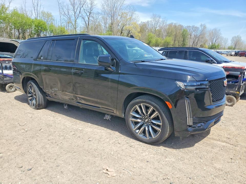 2021 CADILLAC ESCALADE ESV SPORT PLATINUM — Фото 4 из 13