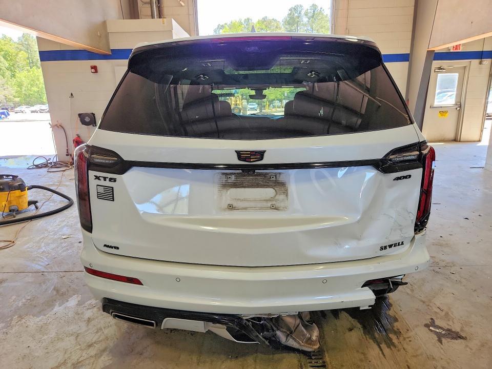 2021 CADILLAC XT6 SPORT — Фото 6 из 13