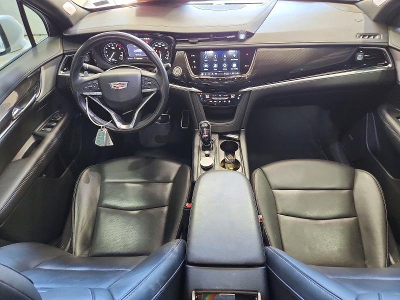 2021 CADILLAC XT6 SPORT — Фото 8 из 13