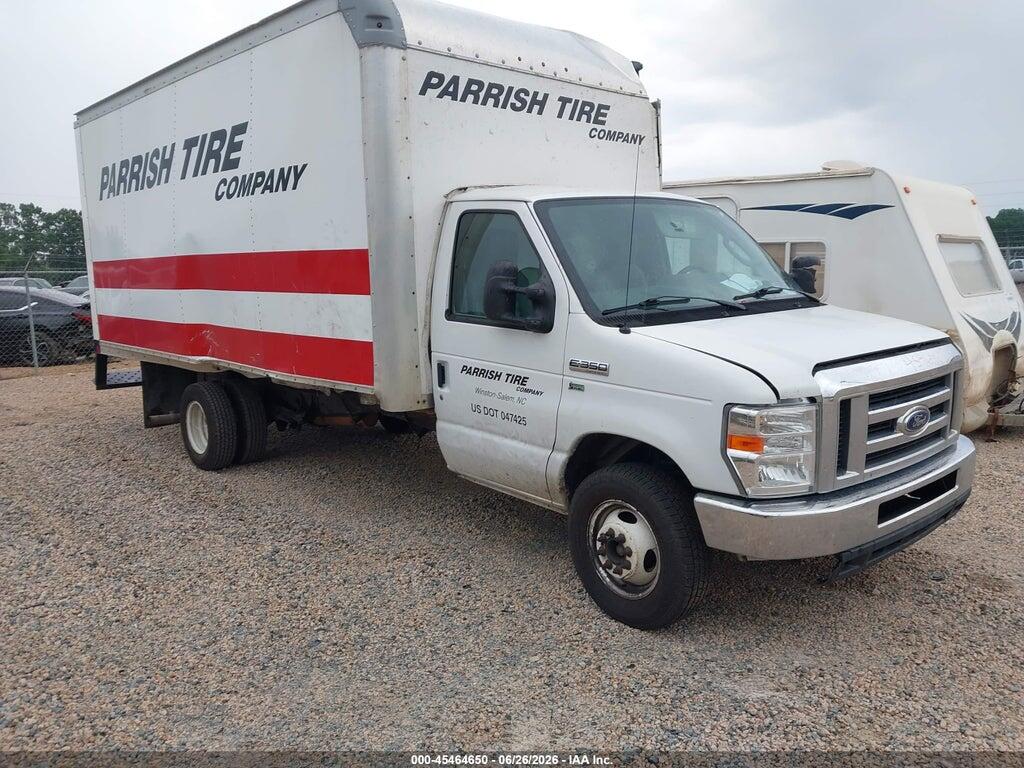 1FDWE3F60KDC65176 2019 FORD E-350 CUTAWAY photo no. 1