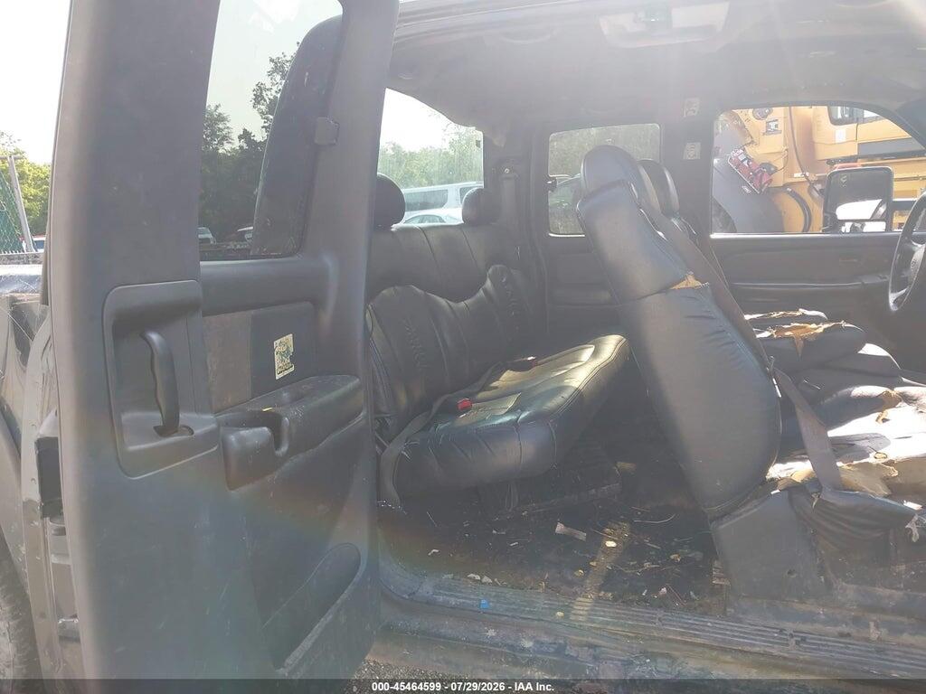 1GCEK19T0YE424103 2000 CHEVROLET SILVERADO 1500 photo no. 8