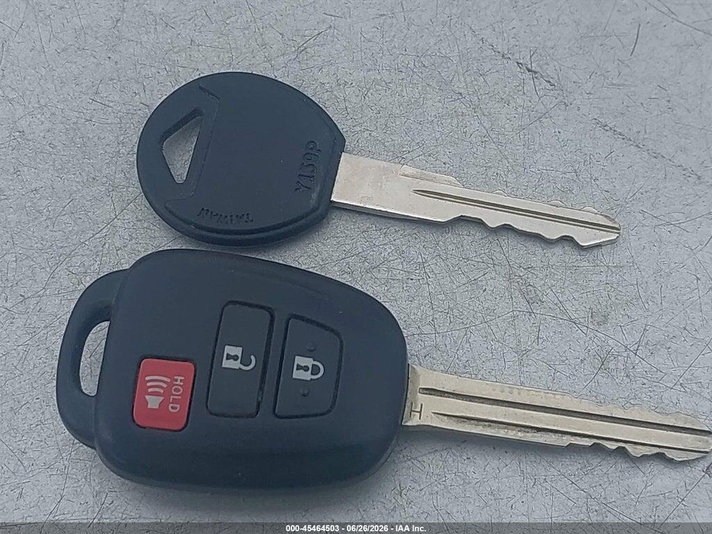 2T3BFREVXHW615467 2017 TOYOTA RAV4 photo no. 11