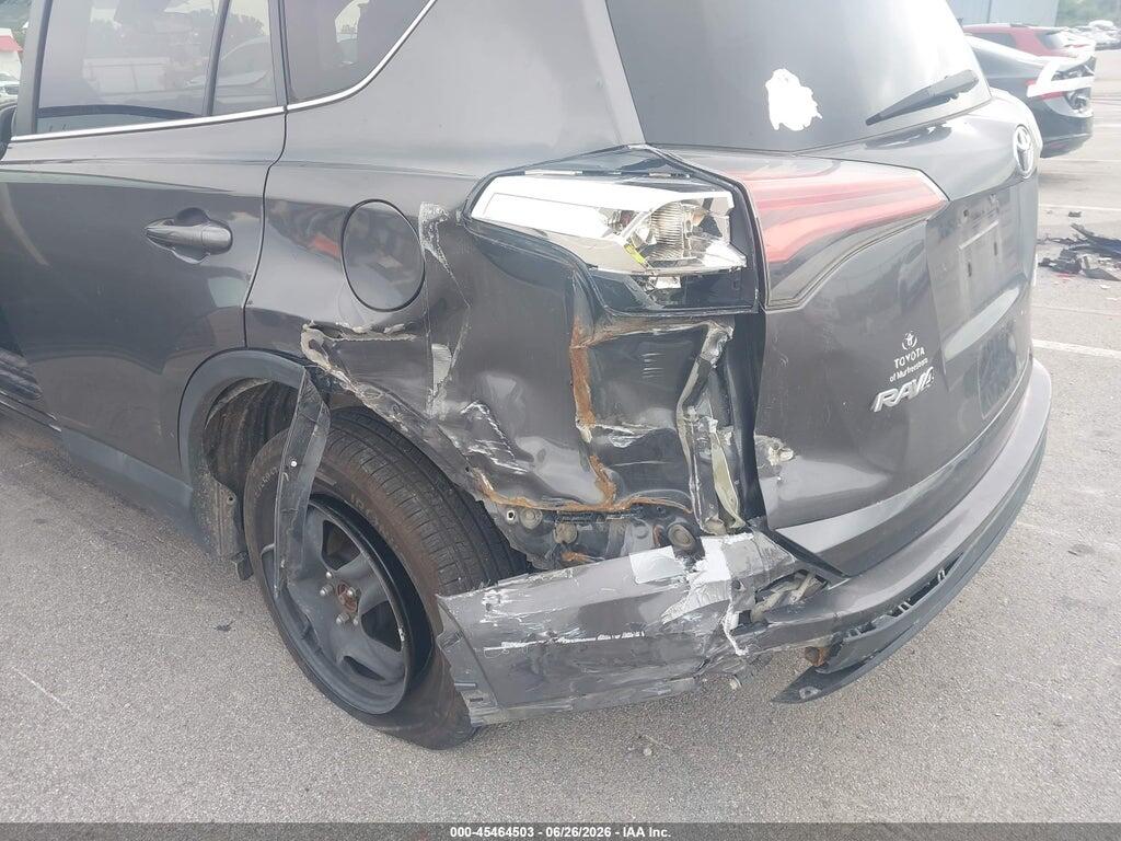2T3BFREVXHW615467 2017 TOYOTA RAV4 photo no. 6