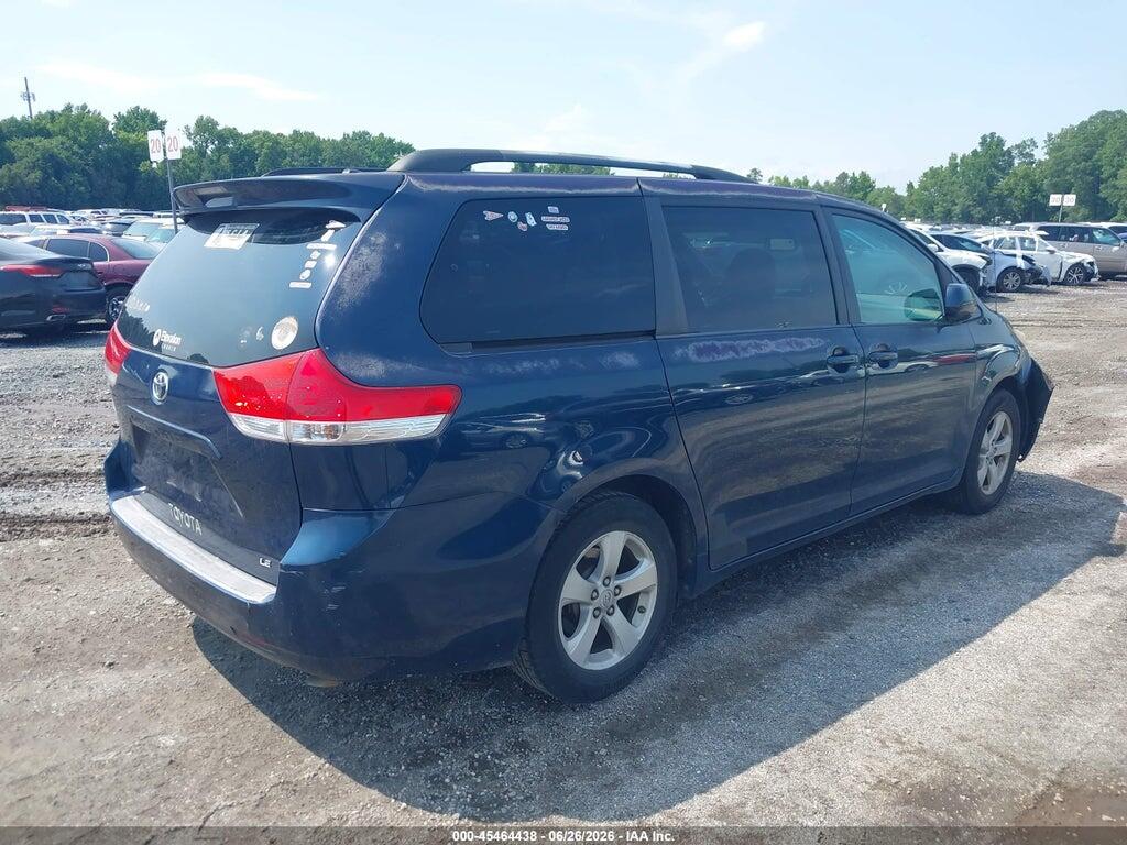5TDKK3DC1BS091689 2011 TOYOTA SIENNA photo no. 4