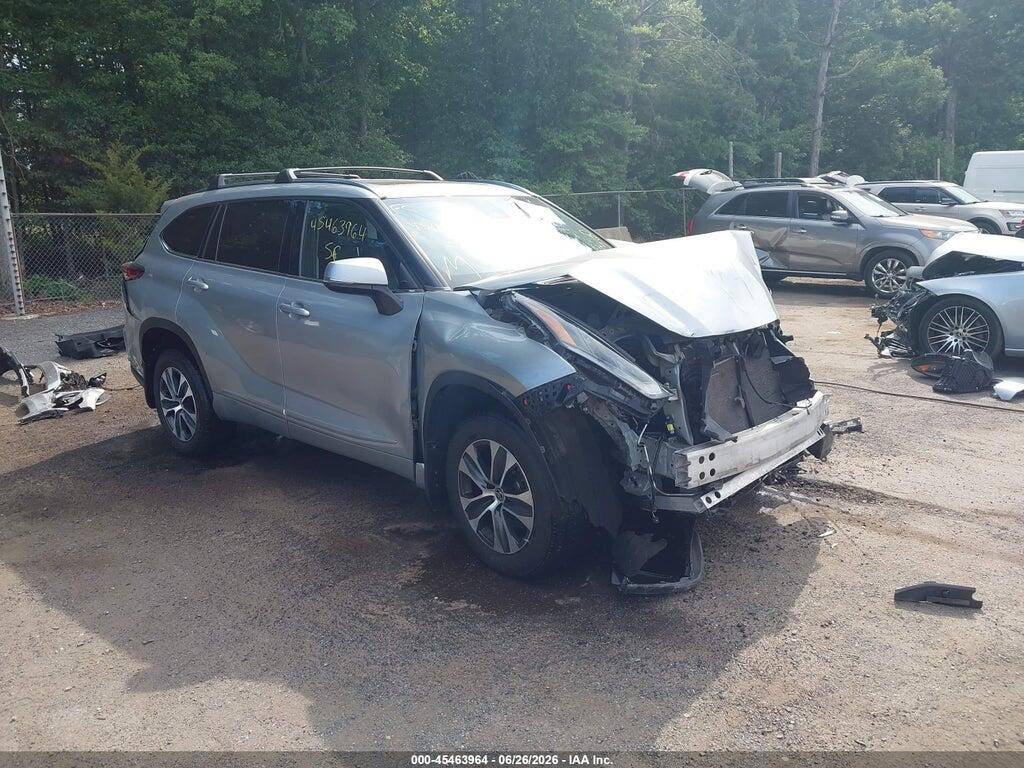 5TDGZRBH0MS555397 2021 TOYOTA HIGHLANDER photo no. 1