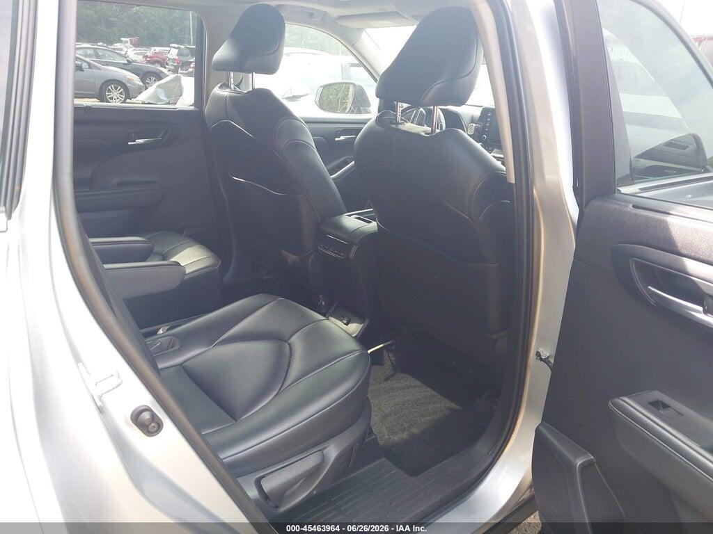 5TDGZRBH0MS555397 2021 TOYOTA HIGHLANDER photo no. 8