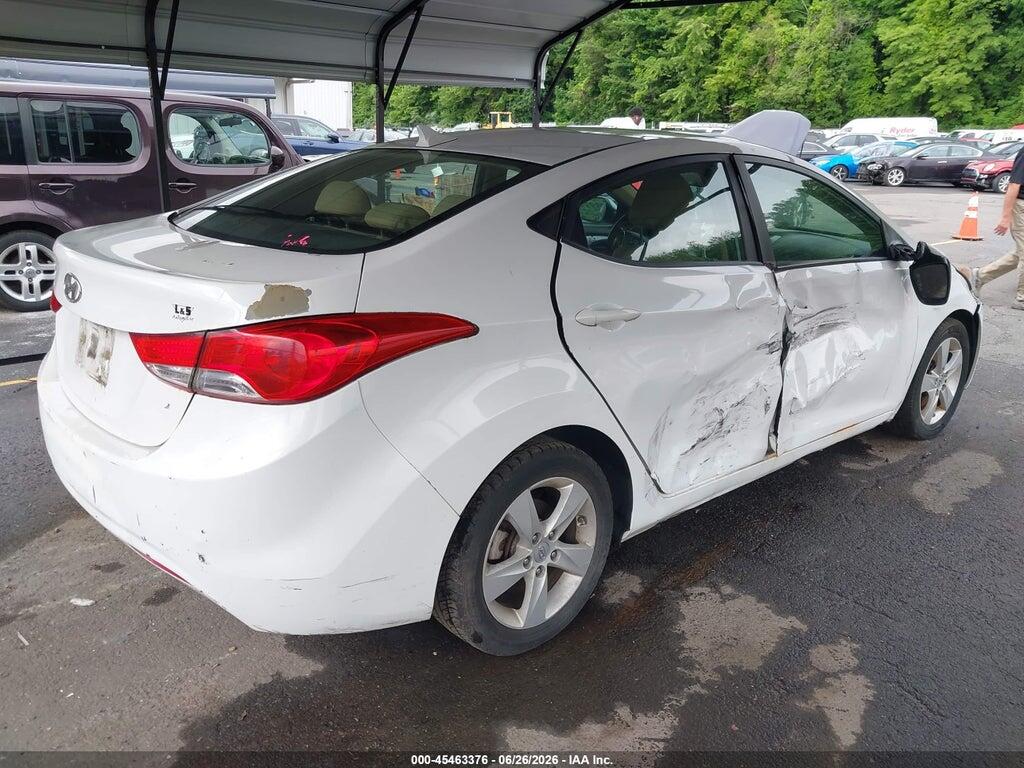 5NPDH4AE3BH040736 2011 HYUNDAI ELANTRA photo no. 4