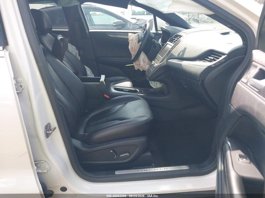5LMCJ1C99KUL50662 2019 LINCOLN MKC photo no. 5