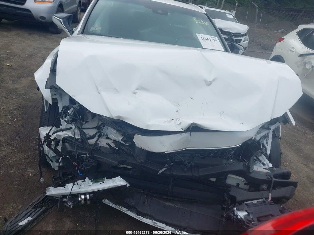 58ADA1C10NU013313 2022 LEXUS ES 300H photo no. 11