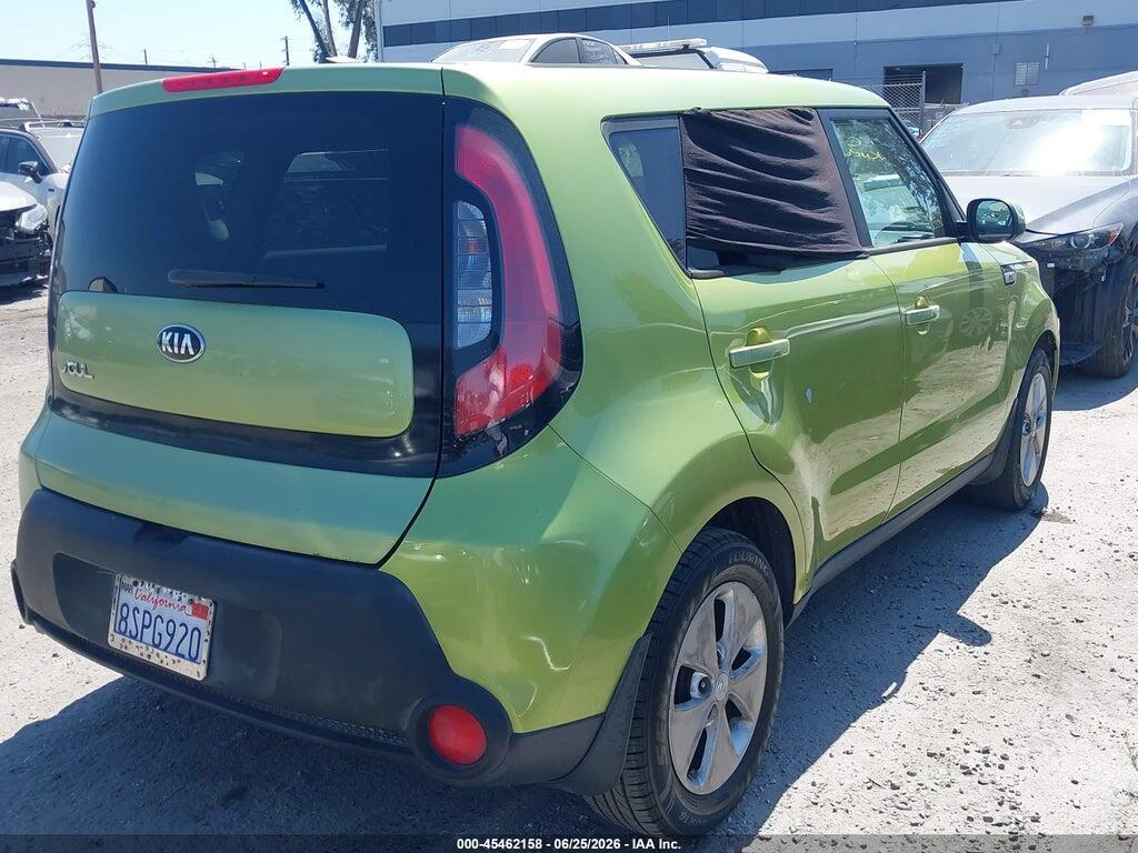 KNDJN2A21F7760455 2015 KIA SOUL photo no. 4