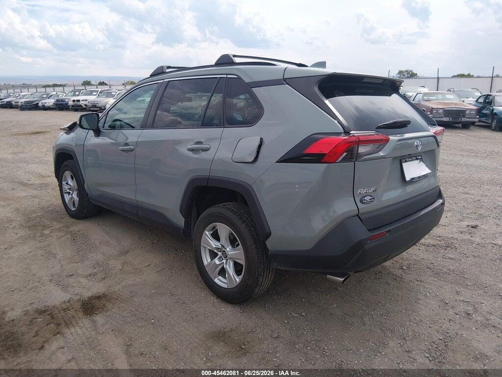 2T3P1RFVXMW212005 2021 TOYOTA RAV4 photo no. 3