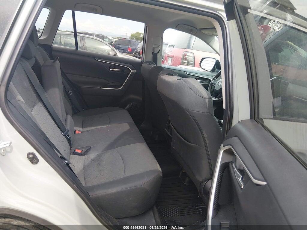 2T3P1RFVXMW212005 2021 TOYOTA RAV4 photo no. 8