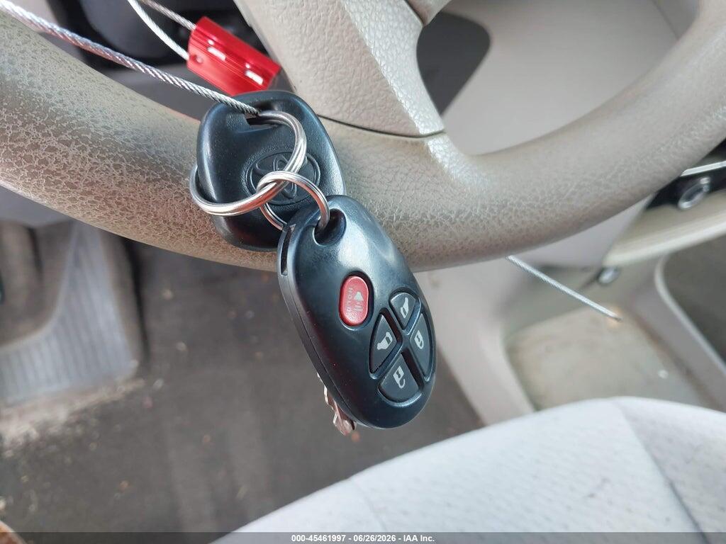 5TDKK3DC1CS223786 2012 TOYOTA SIENNA photo no. 11