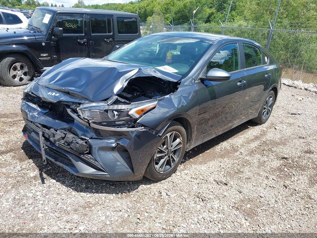 3KPF24AD5NE460914 2022 KIA FORTE photo no. 2