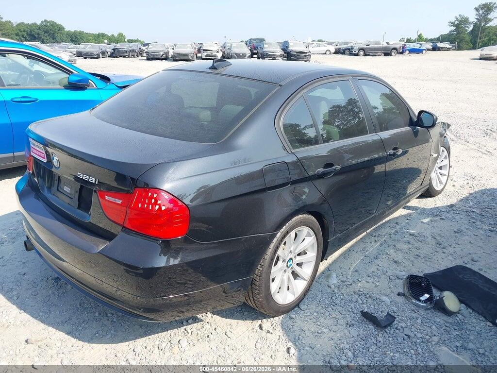 WBAPH7C57BA802501 2011 BMW 328I photo no. 4
