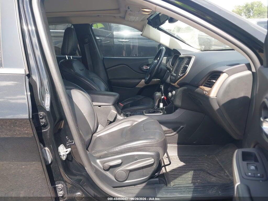 1C4PJLDB5JD504028 2018 JEEP CHEROKEE photo no. 5