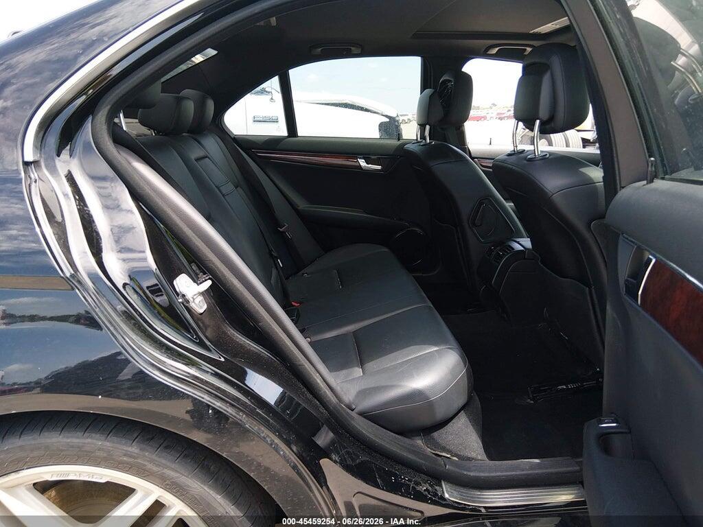 WDDGF5EBXAR092211 2010 MERCEDES-BENZ C 300 photo no. 8