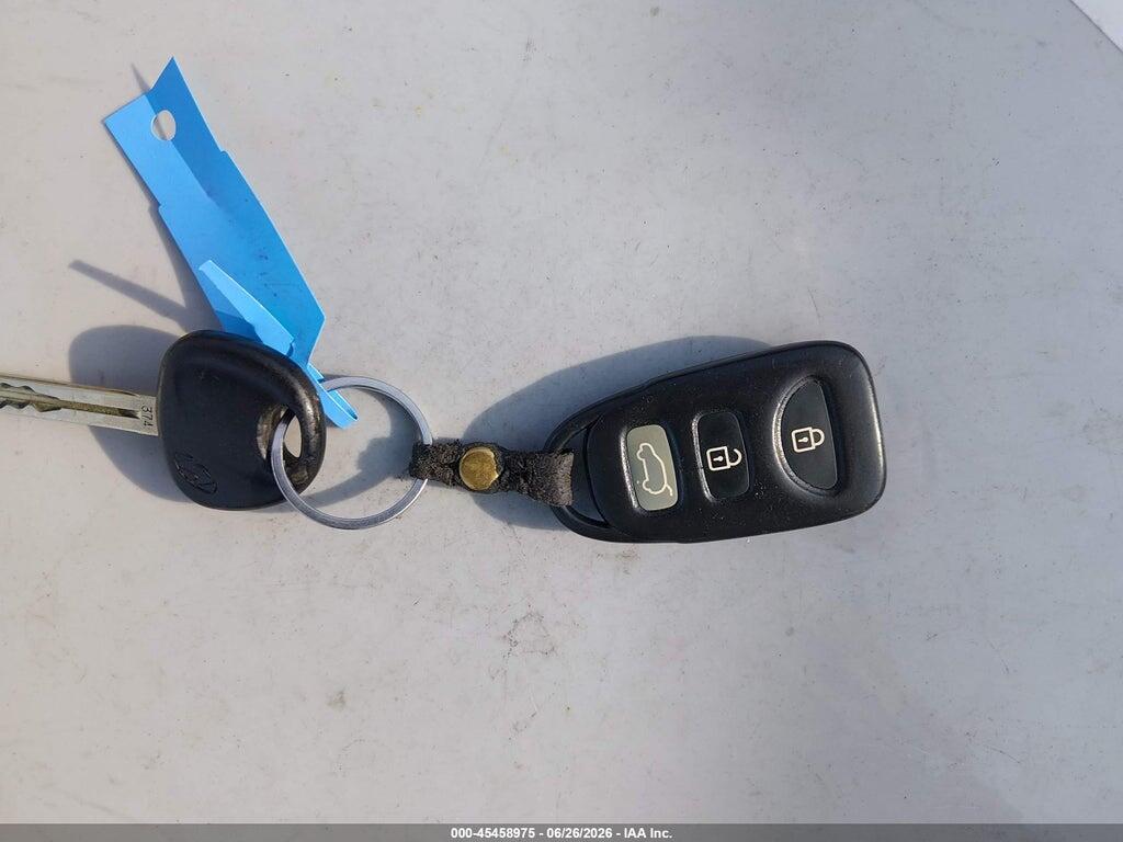 KMHDC8AE0BU103847 2011 HYUNDAI ELANTRA TOURING photo no. 11