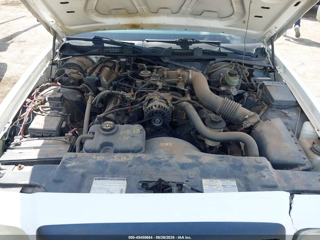 2FAFP71W1YX178309 2000 FORD CROWN VICTORIA photo no. 10