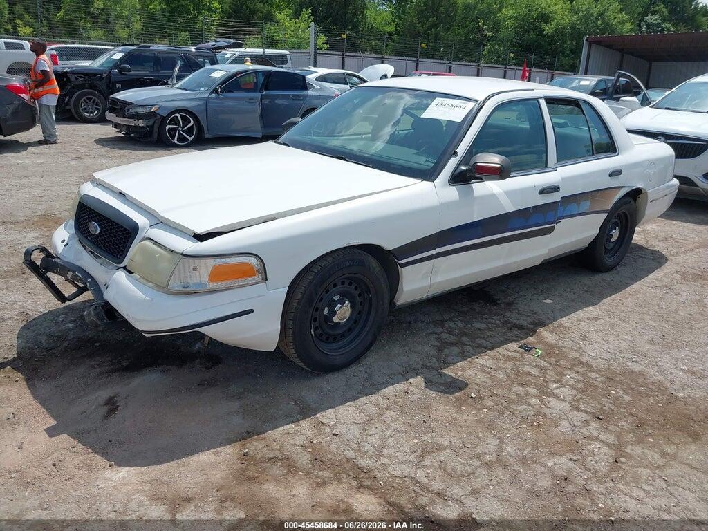 2FAFP71W1YX178309 2000 FORD CROWN VICTORIA photo no. 2