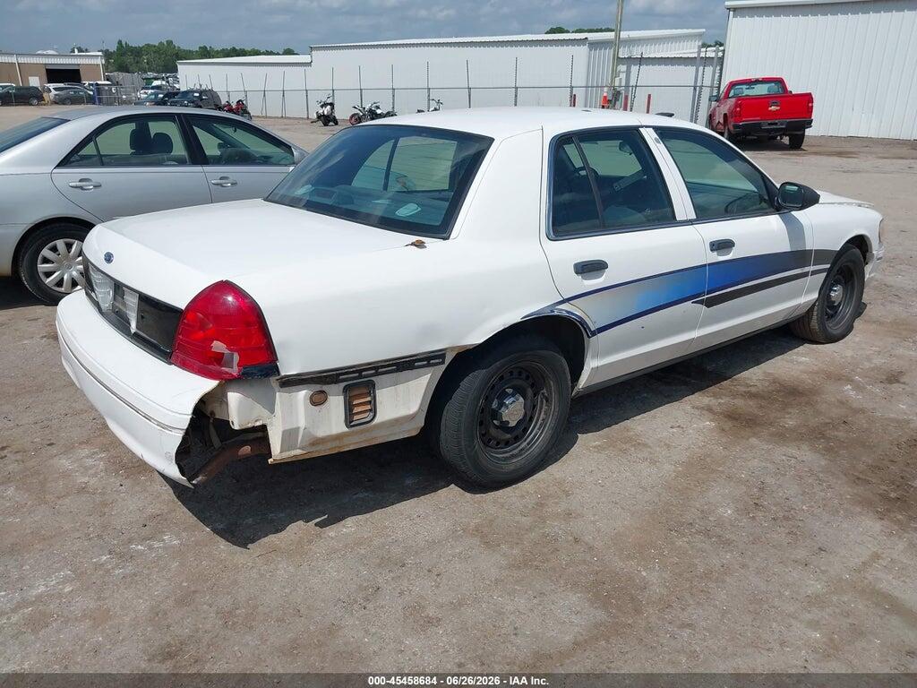 2FAFP71W1YX178309 2000 FORD CROWN VICTORIA photo no. 4