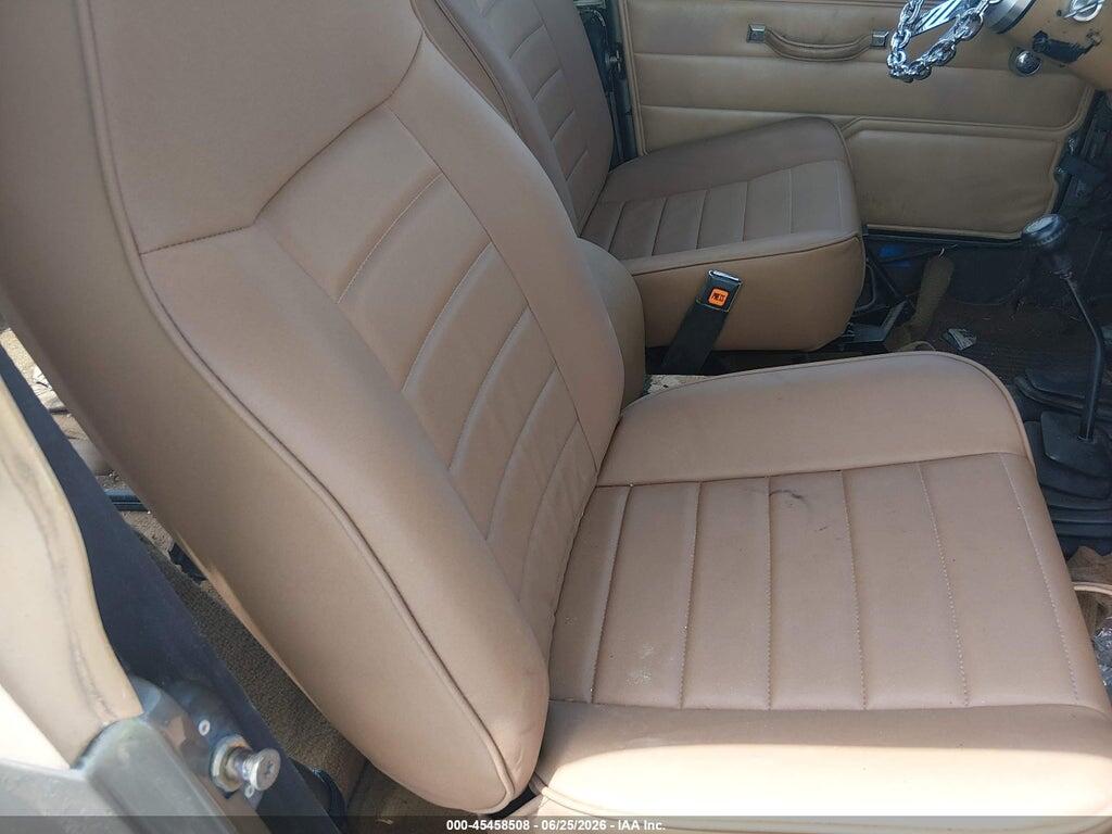2BCCV8113JB532770 1988 JEEP WRANGLER photo no. 5